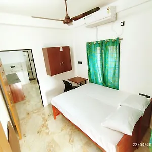 Hotel Pleasant Homes, Kochi